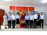  Lãnh đạo Nhà trường chúc mừng Công đoàn nhân Kỷ niệm 93 năm Ngày thành lập Công đoàn Việt Nam (28/7/1929 - 28/7/2022)